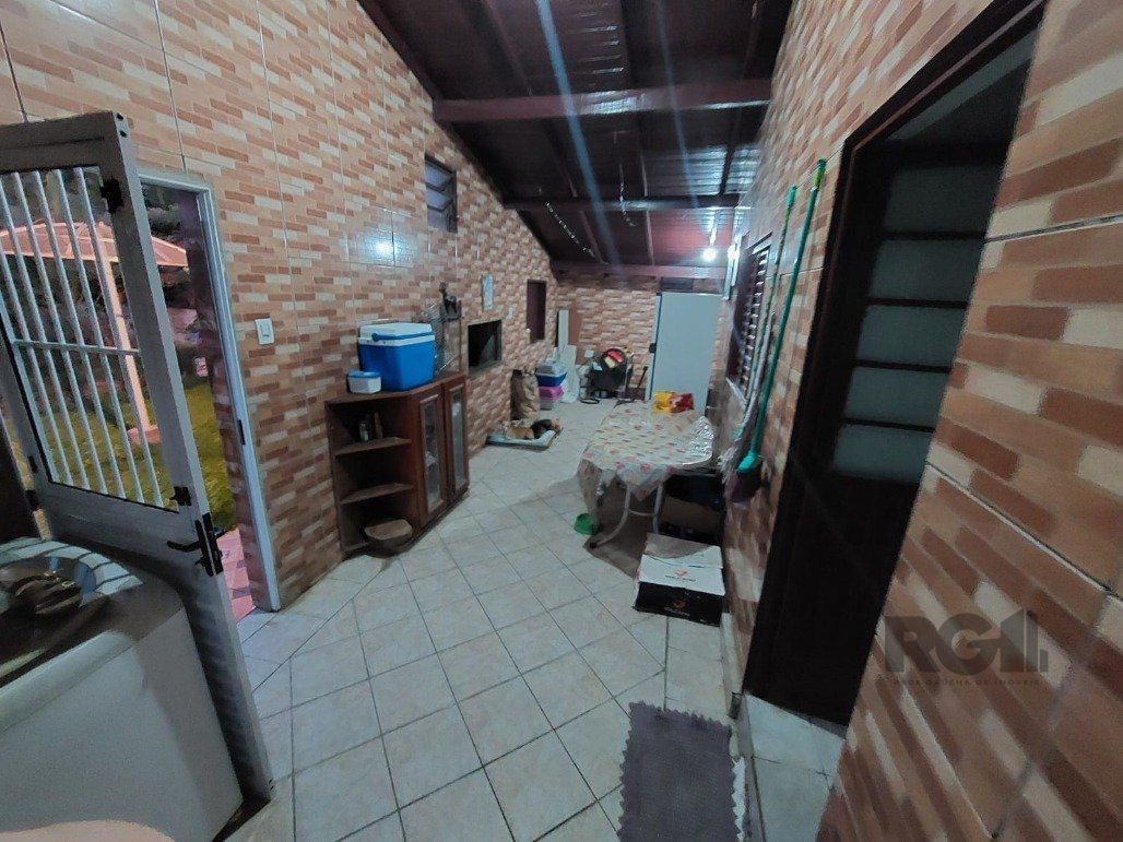 Casa à venda com 3 quartos, 150m² - Foto 4