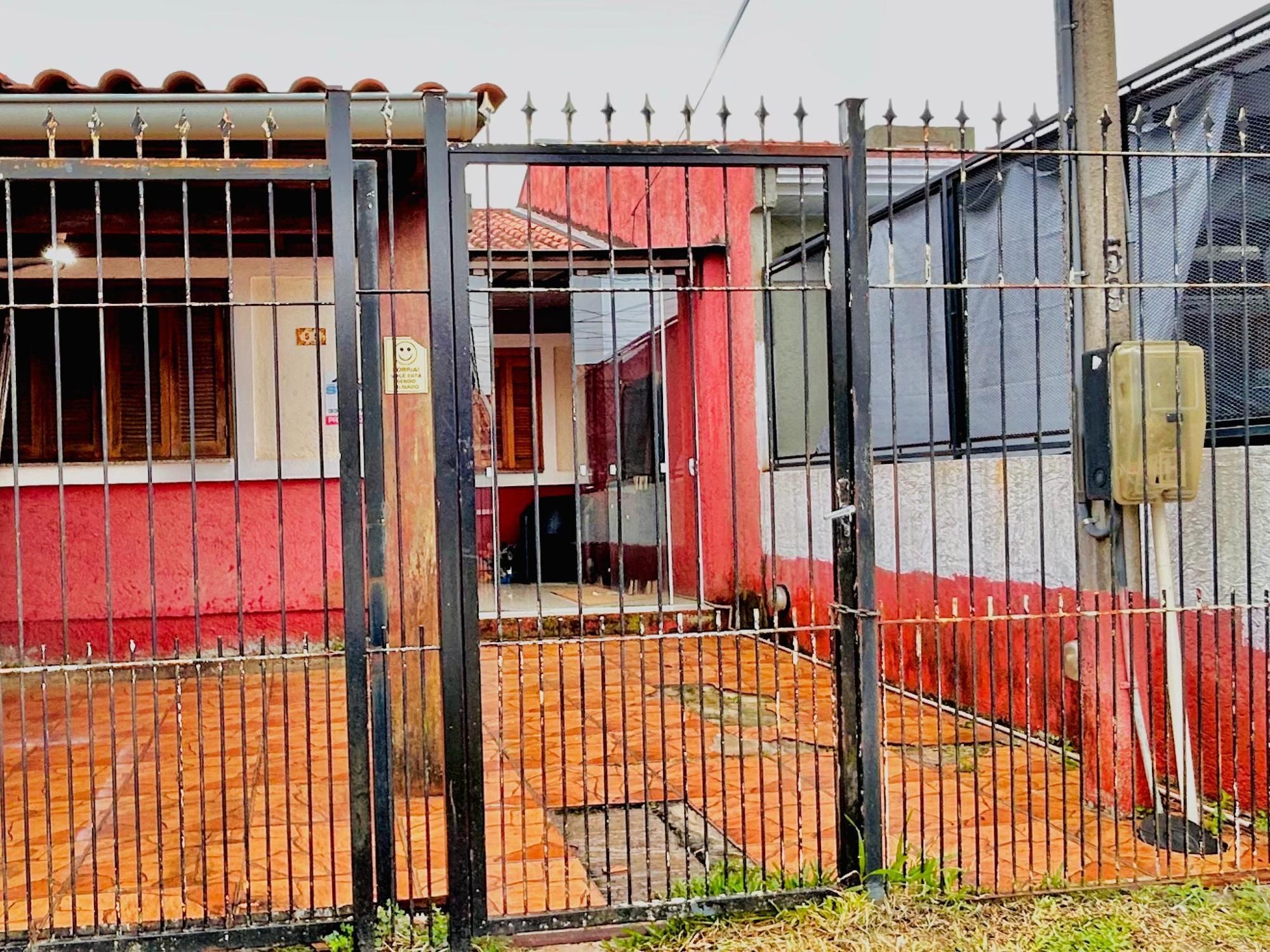 Casa 4 dormitórios no bairro Hípica