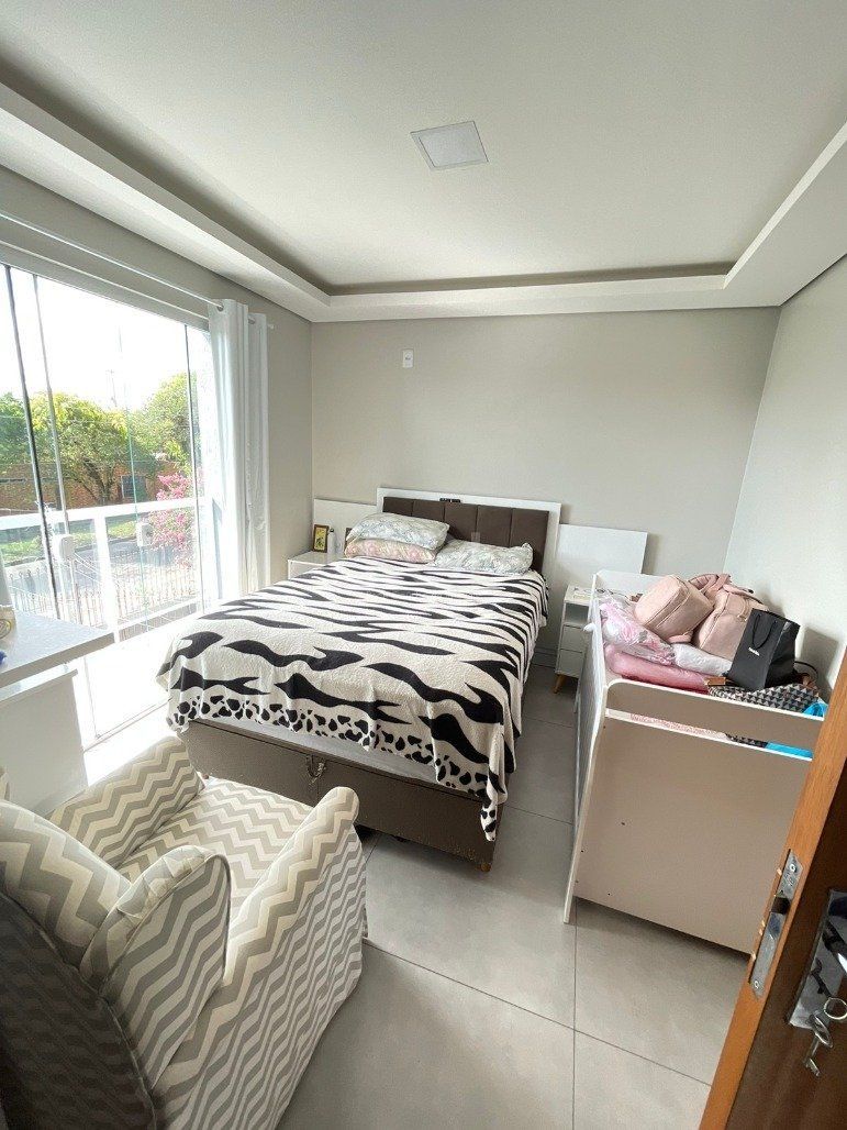Apartamento à venda com 3 quartos, 149m² - Foto 9