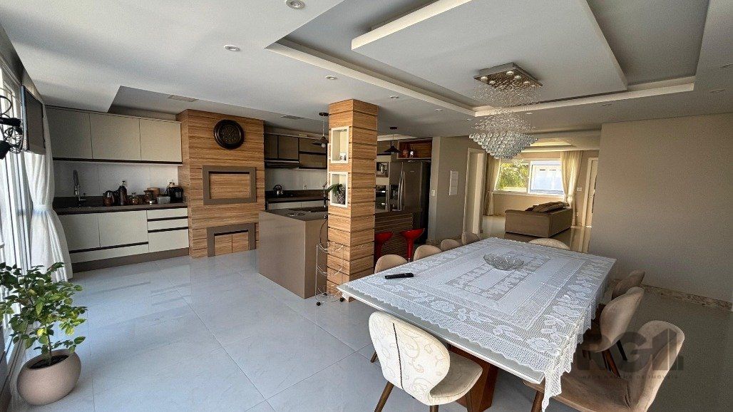Casa de Condomínio à venda com 4 quartos, 312m² - Foto 11
