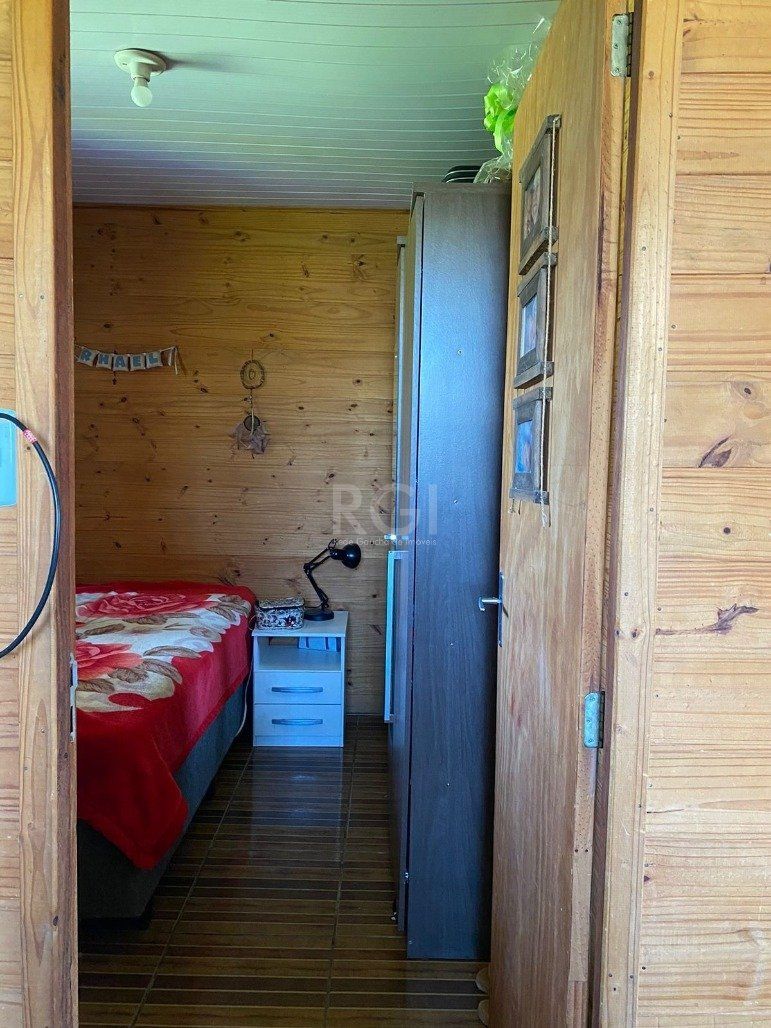 Casa à venda com 2 quartos, 47m² - Foto 6