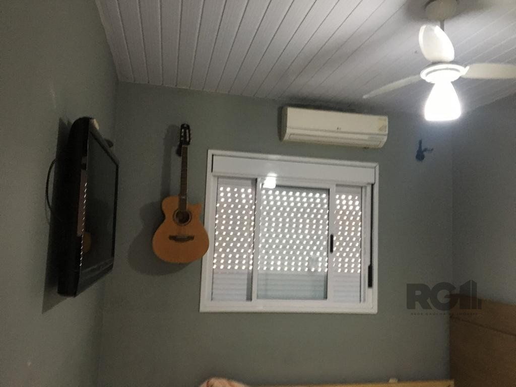 Casa à venda com 2 quartos, 52m² - Foto 7