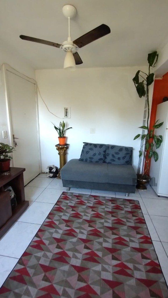 Apartamento à venda com 2 quartos, 44m² - Foto 1