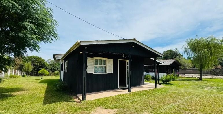 Sítio 2 dormitórios no bairro Parque Florestal Itapuã