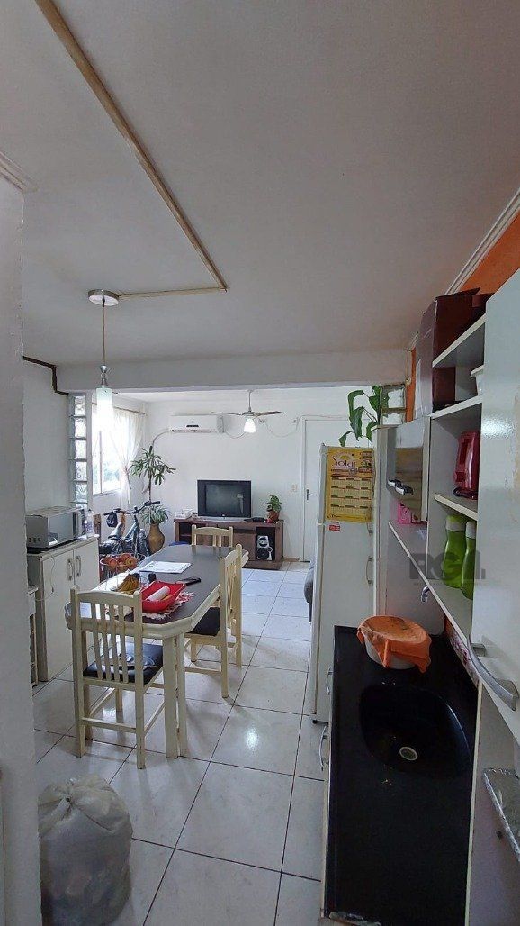 Apartamento à venda com 2 quartos, 44m² - Foto 3