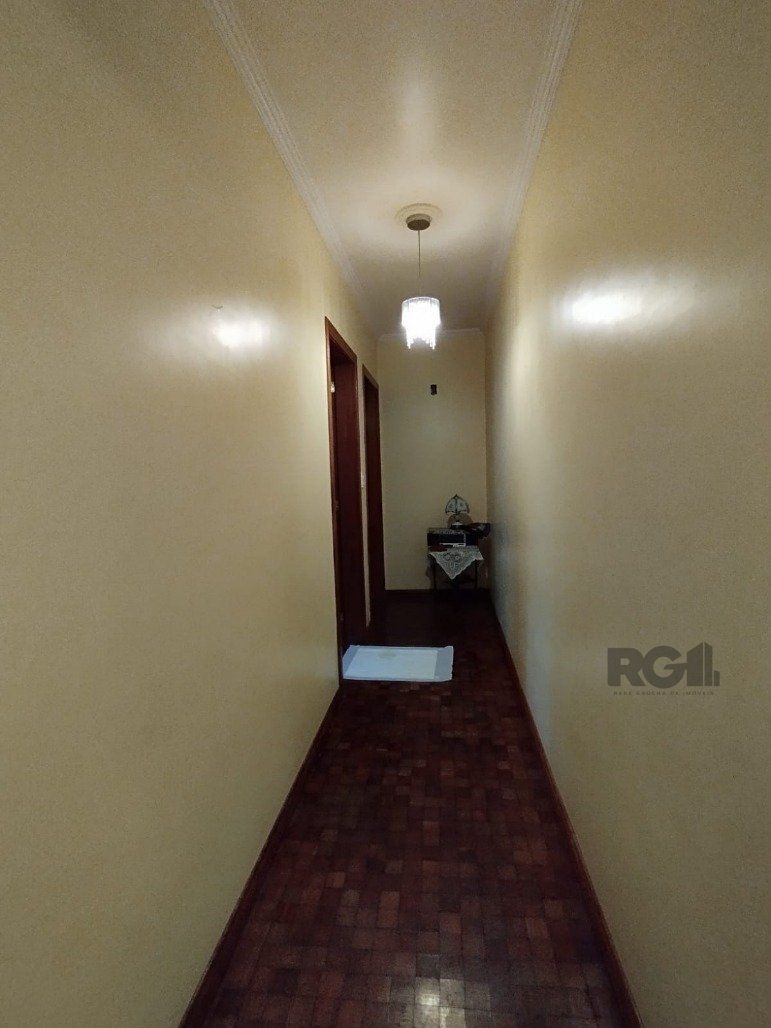 Casa à venda com 3 quartos, 360m² - Foto 9