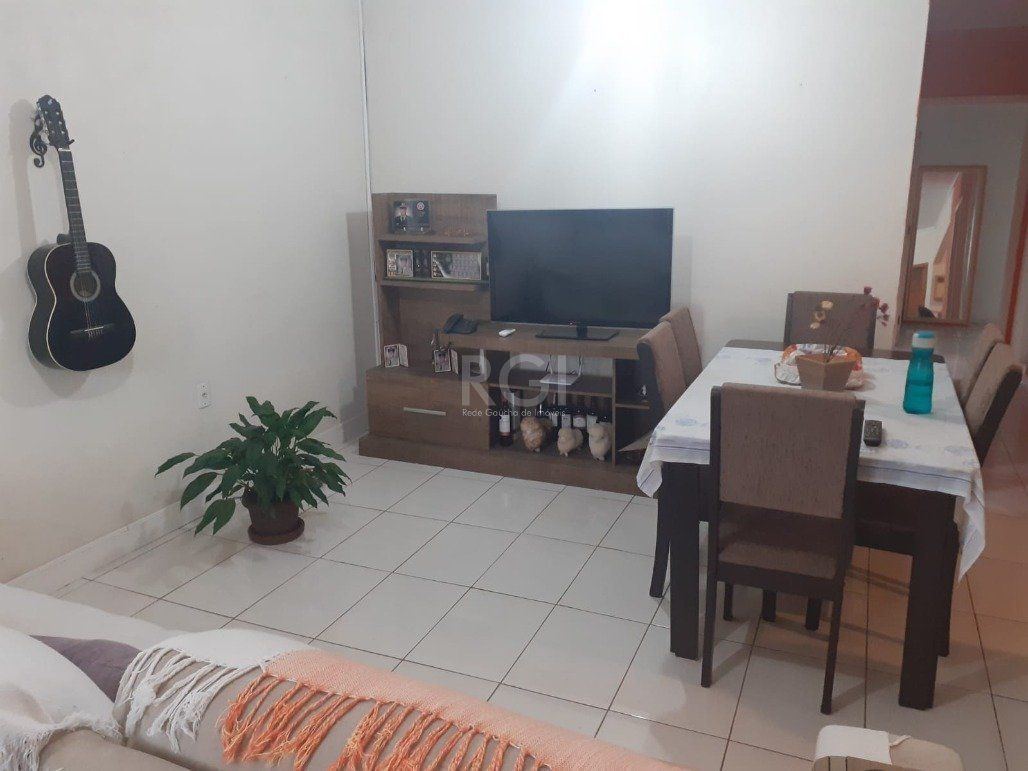 Casa à venda com 3 quartos, 161m² - Foto 4