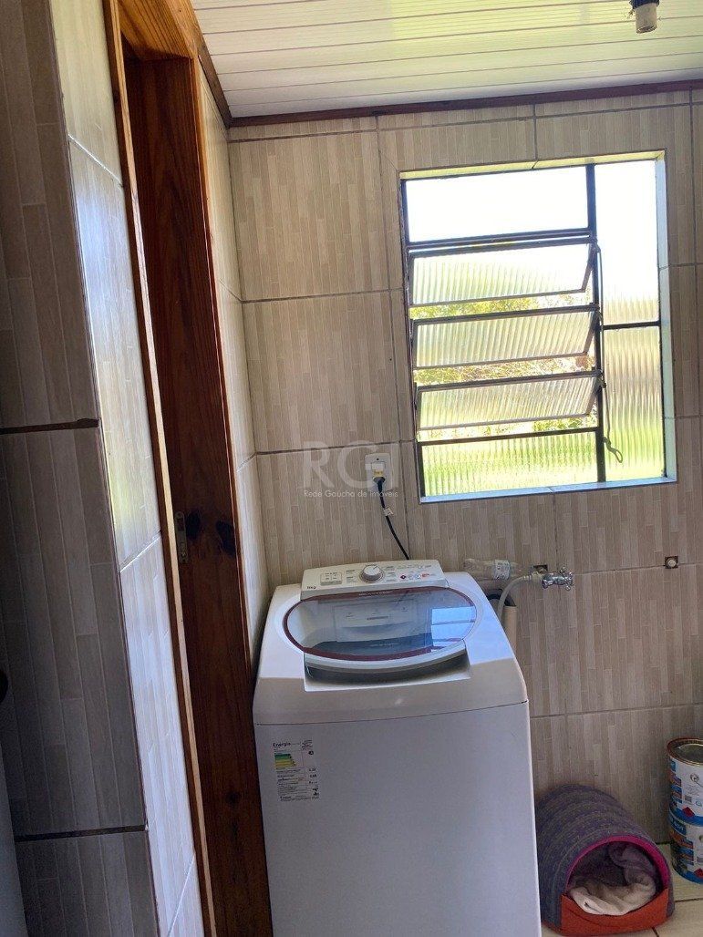 Casa à venda com 2 quartos, 47m² - Foto 9