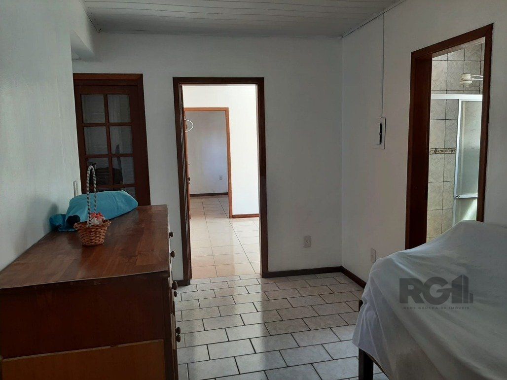 Casa à venda com 5 quartos, 330m² - Foto 35