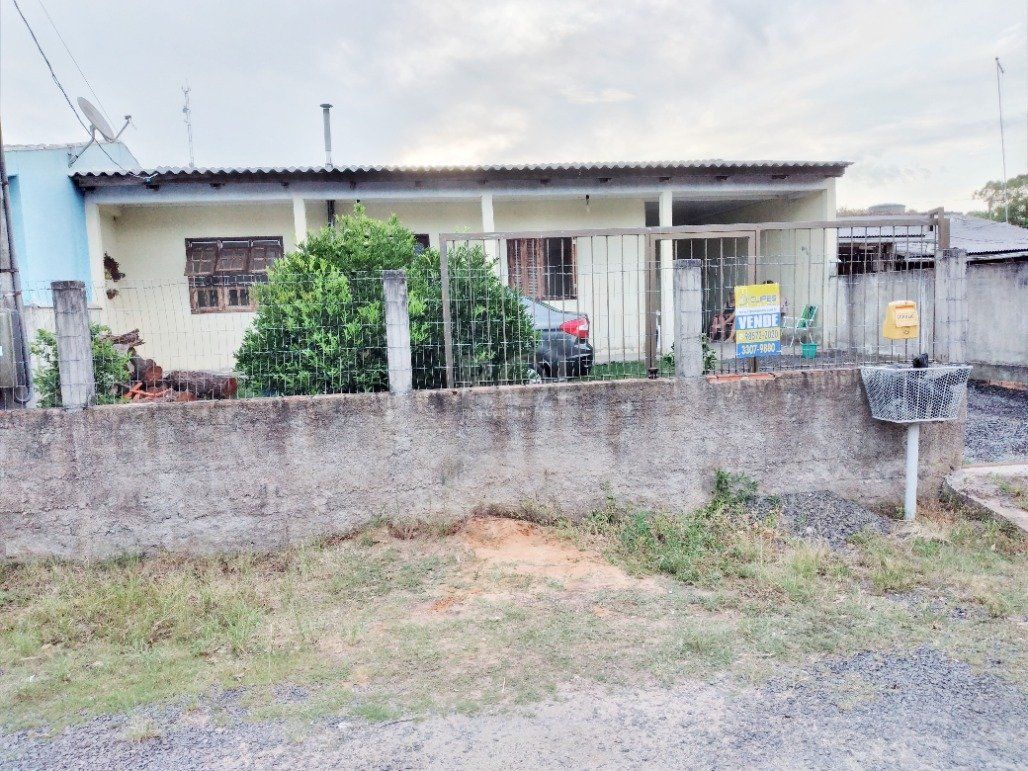 Casa para Venda - 90m², 2 dormitórios, sendo 1 suites, 1 vaga - Restinga