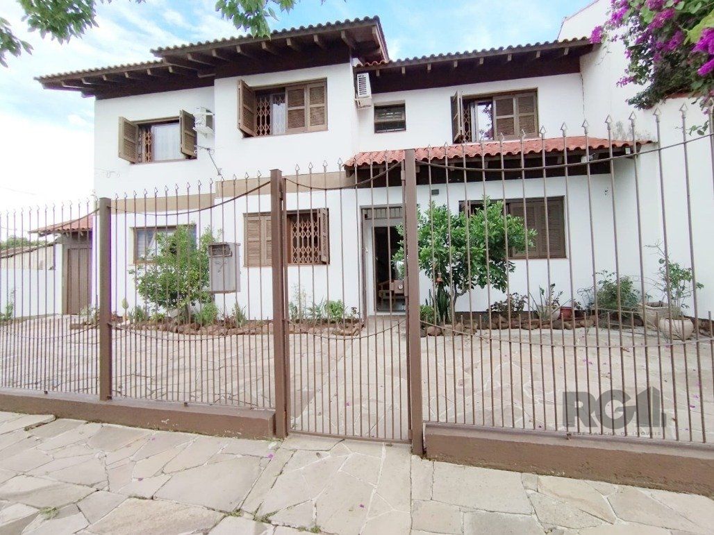 Casa à venda com 3 quartos, 232m² - Foto 33
