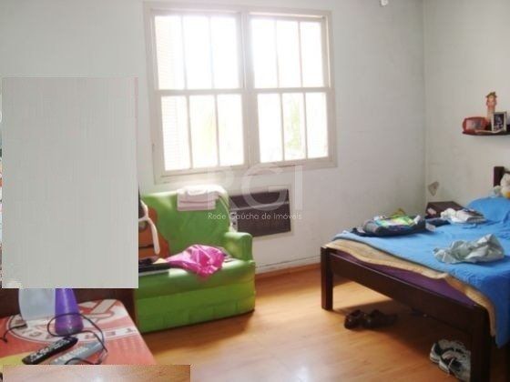 Casa à venda com 3 quartos, 150m² - Foto 3