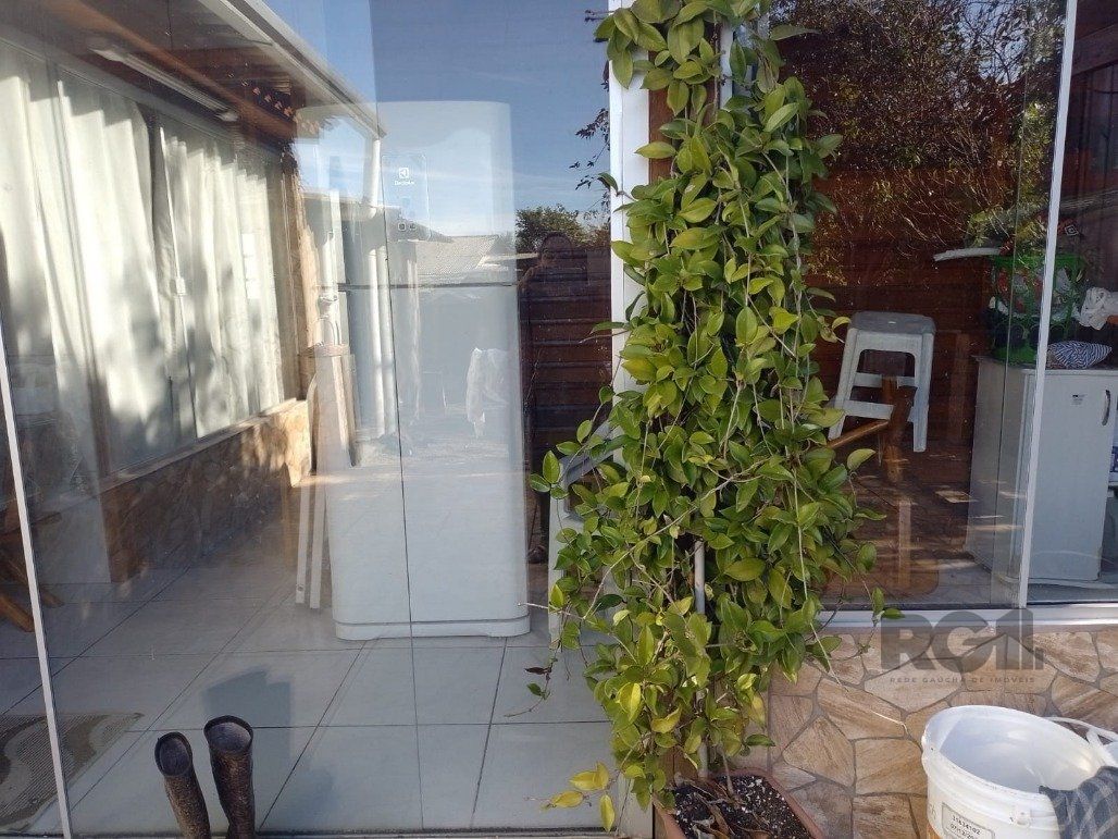 Casa à venda com 2 quartos, 70m² - Foto 5