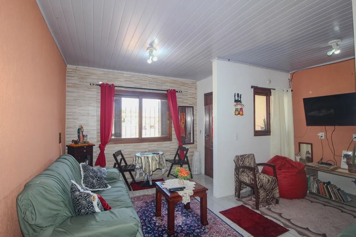 Casa 2 quartos à venda, 75m², Hípica - Porto Alegre