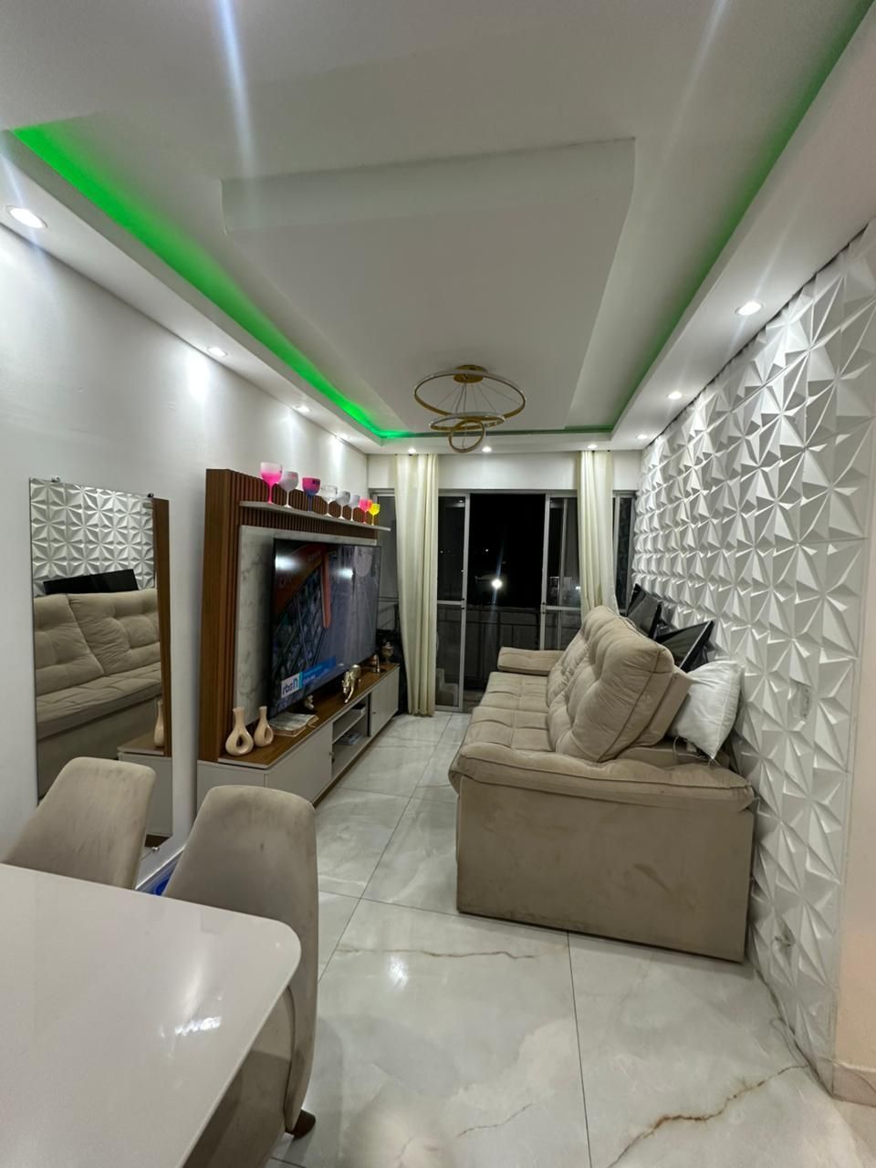 🏡✨ Apartamento Todo Reformado!