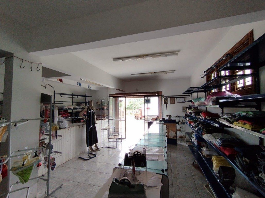 Casa à venda com 3 quartos, 360m² - Foto 28