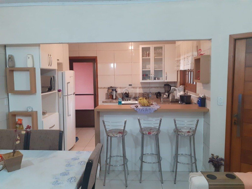 Casa à venda com 3 quartos, 161m² - Foto 5