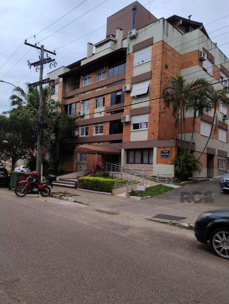 Apartamento à venda com 57m², 2 quartos, 1 vaga no bairro Cavalhada em Porto Alegre