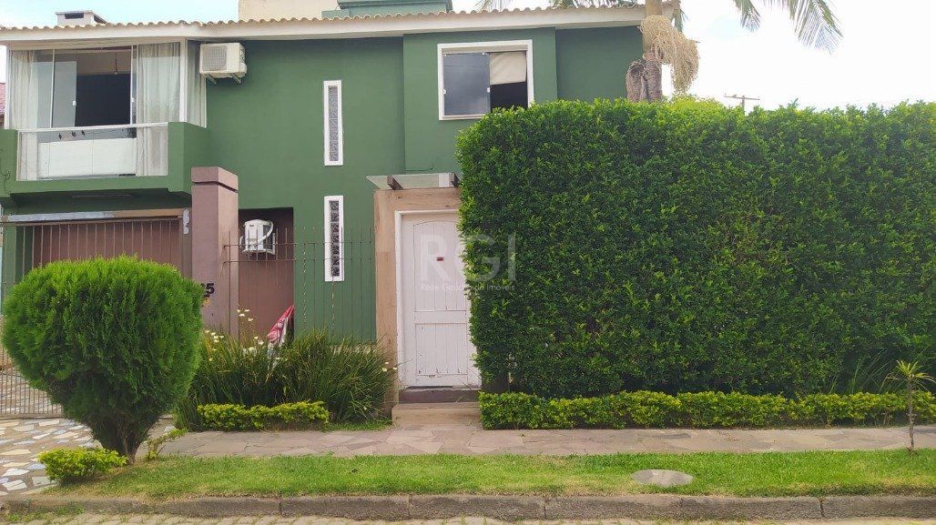 Casa 3 Dormitório(s) Bairro Imperial Parque