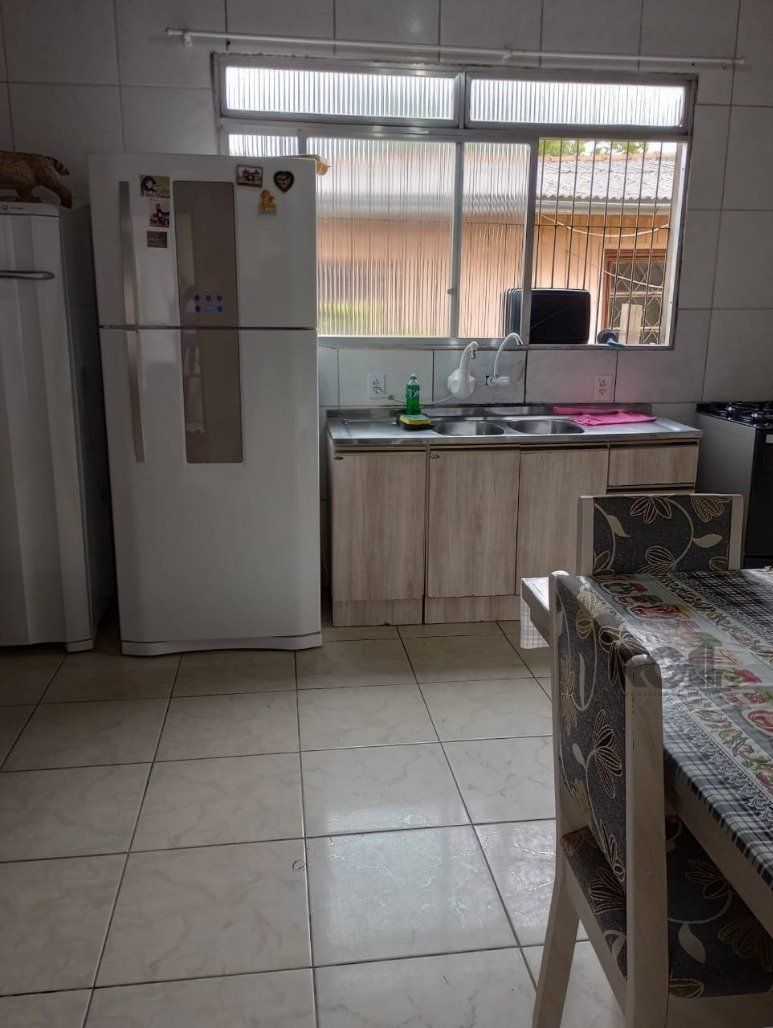 Casa à venda com 3 quartos, 301m² - Foto 3