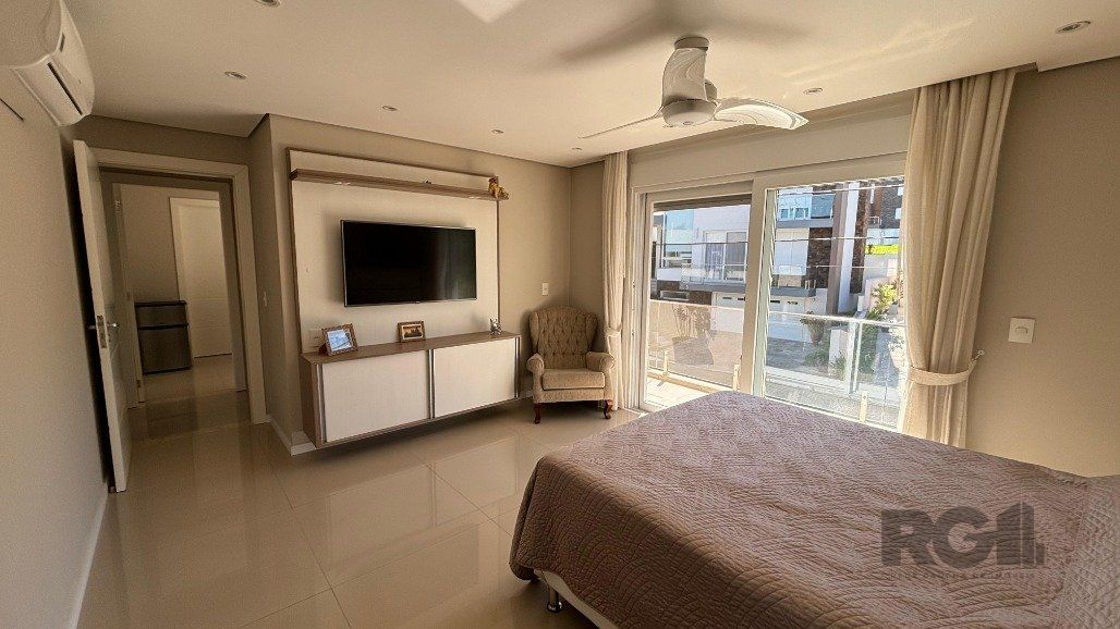 Casa de Condomínio à venda com 4 quartos, 312m² - Foto 26