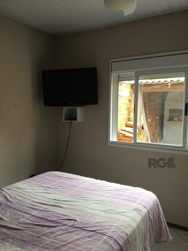Casa à venda com 2 quartos, 52m² - Foto 9