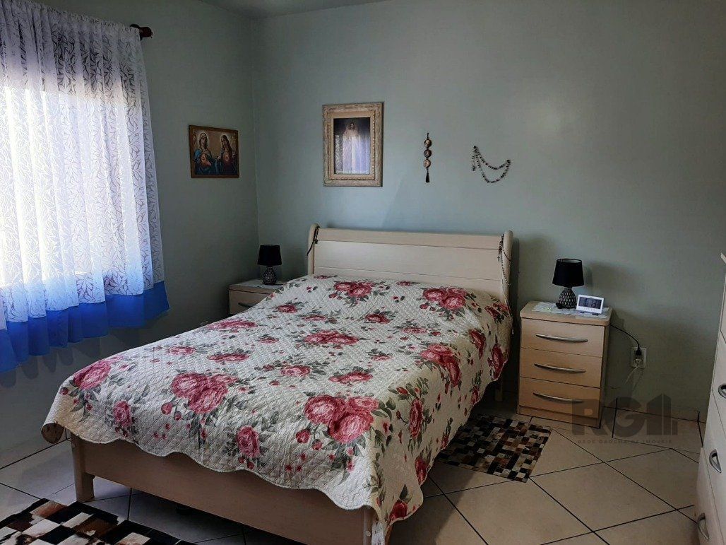 Casa à venda com 5 quartos, 330m² - Foto 20
