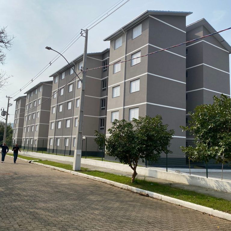 Apartamento à venda com 2 quartos, 45m² - Foto 1