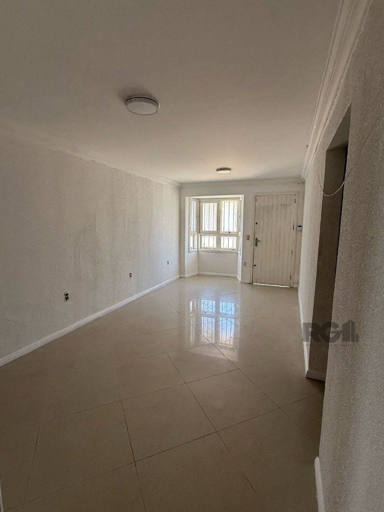 Casa à venda com 3 quartos, 84m² - Foto 6