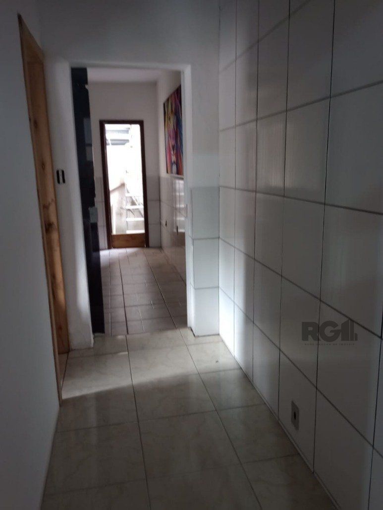 Casa à venda com 3 quartos, 301m² - Foto 7
