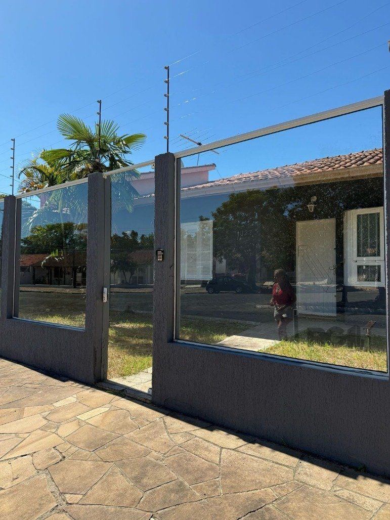 Casa à venda com 3 quartos, 84m² - Foto 11