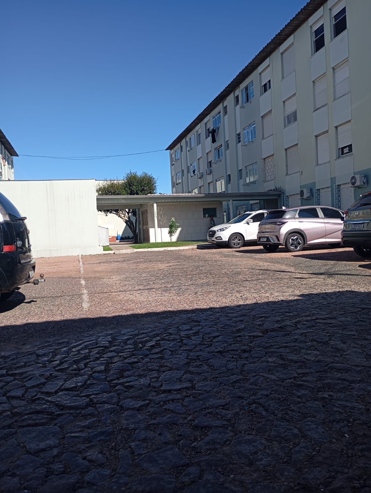 Apartamento à venda com 3 quartos, 68m² - Foto 2