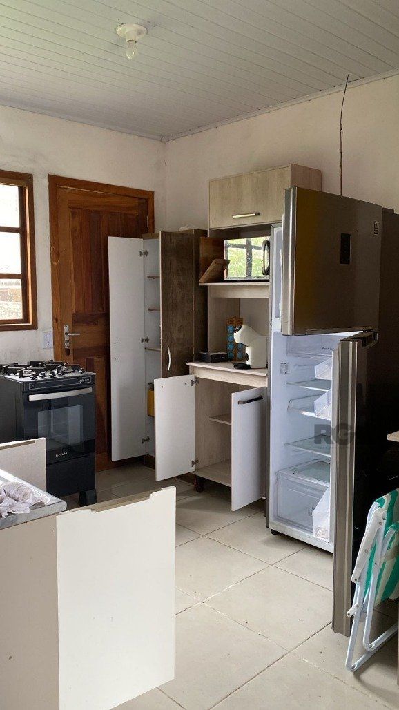 Casa à venda com 2 quartos, 60m² - Foto 9