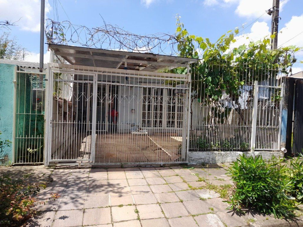 Casa 2 dormitórios no bairro Vila Nova
