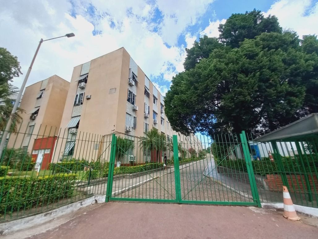 Apartamento à venda com 80m², 3 quartos no bairro Medianeira em Porto Alegre