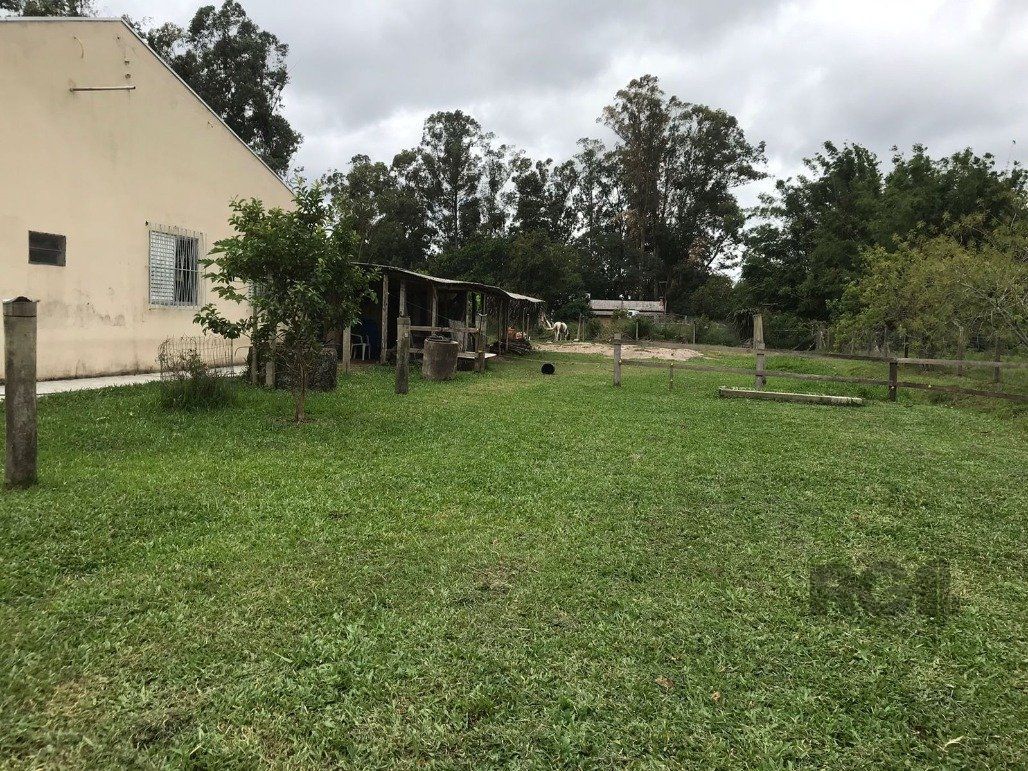 Casa à venda com 4 quartos, 261m² - Foto 3