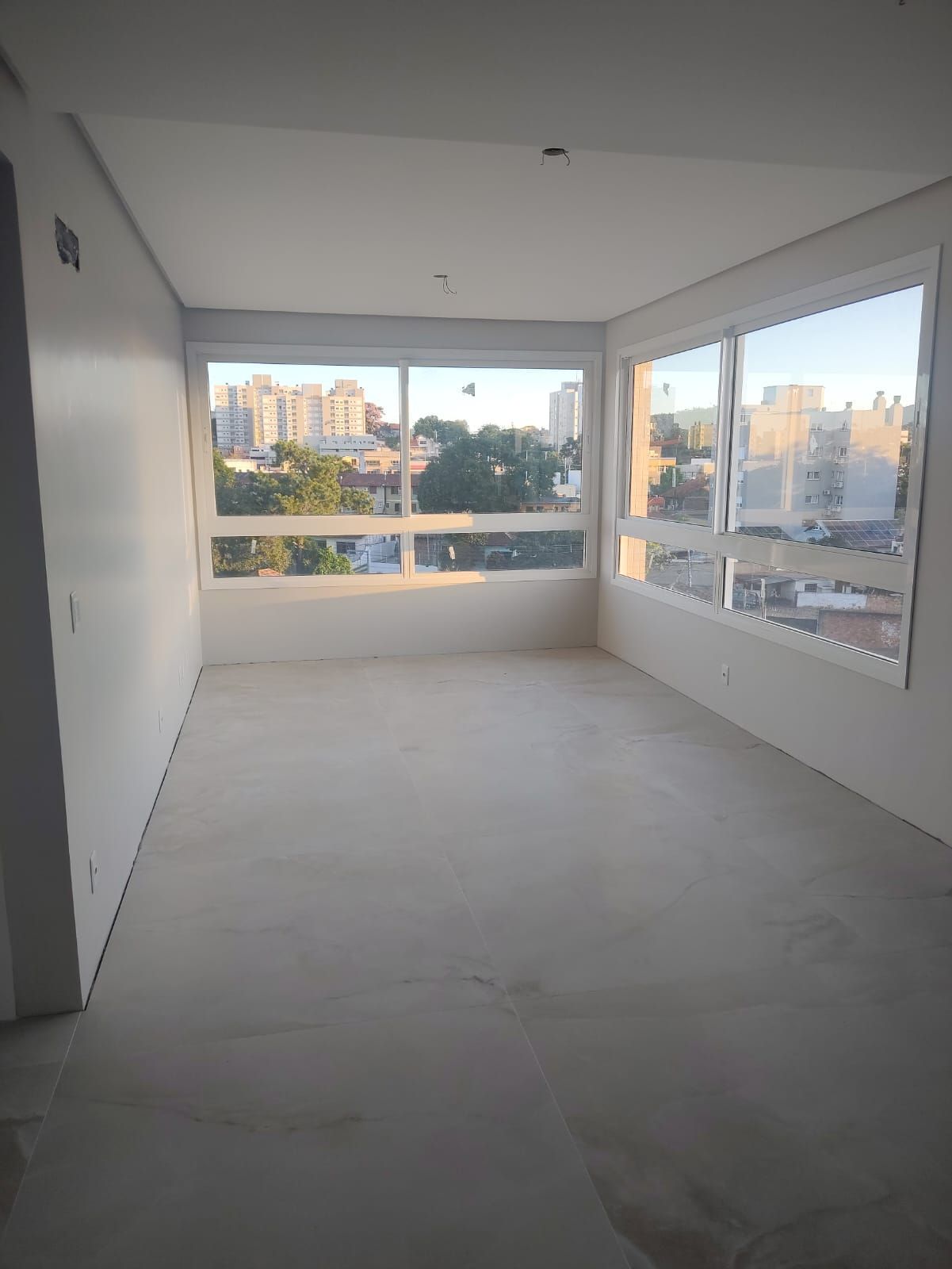 Apartamento à venda com 2 quartos, 65m² - Foto 12