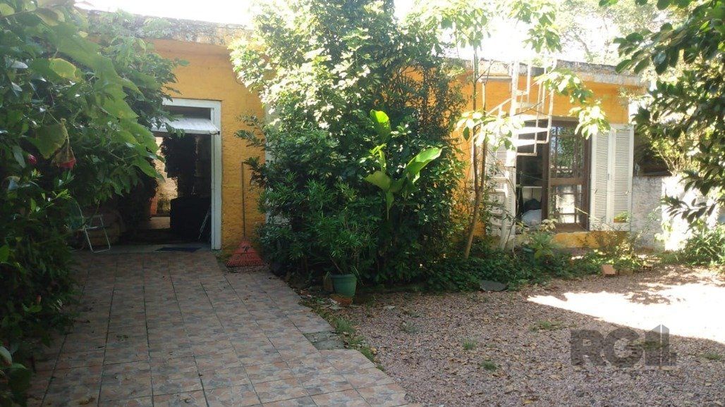 Casa 1 Dormitório(s) Bairro Restinga