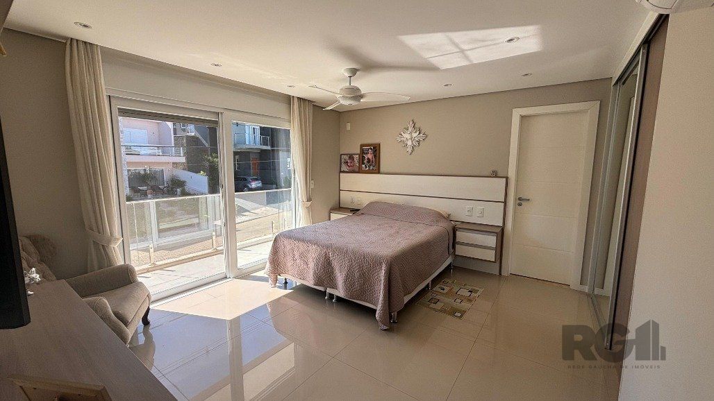 Casa de Condomínio à venda com 4 quartos, 312m² - Foto 25
