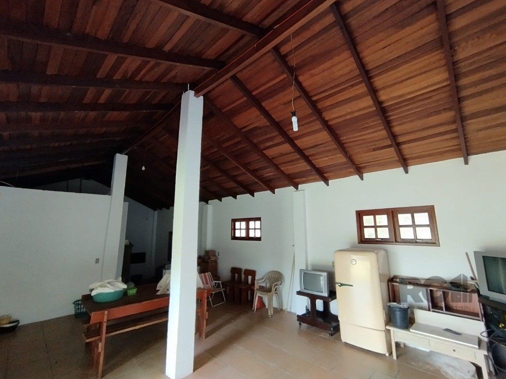 Casa à venda com 3 quartos, 360m² - Foto 21