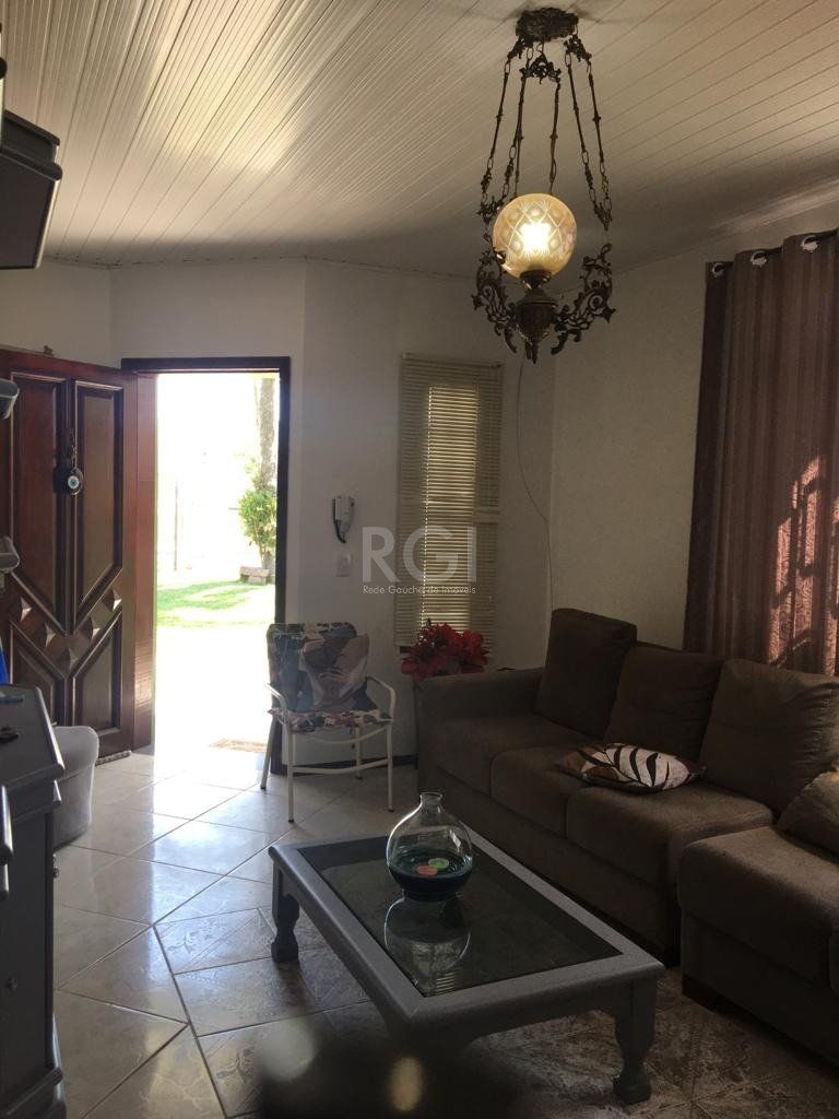 Casa à venda com 3 quartos, 231m² - Foto 3