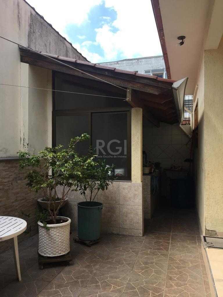 Casa à venda com 3 quartos, 157m² - Foto 17