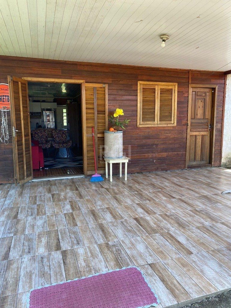 Casa à venda com 2 quartos, 47m² - Foto 11