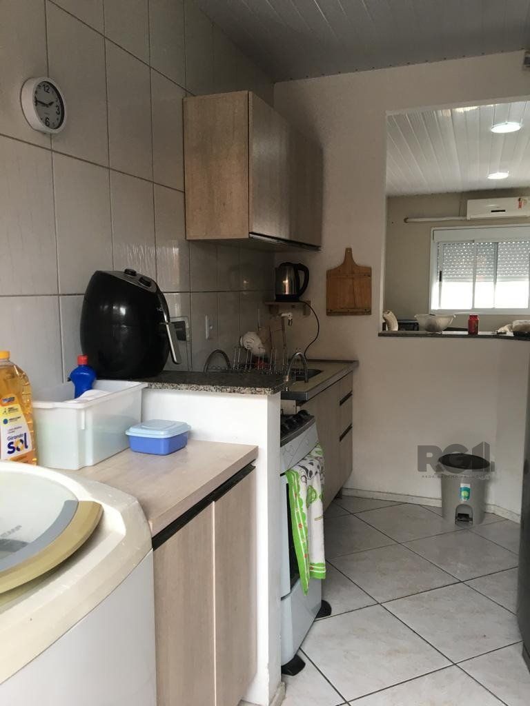 Casa à venda com 2 quartos, 52m² - Foto 13