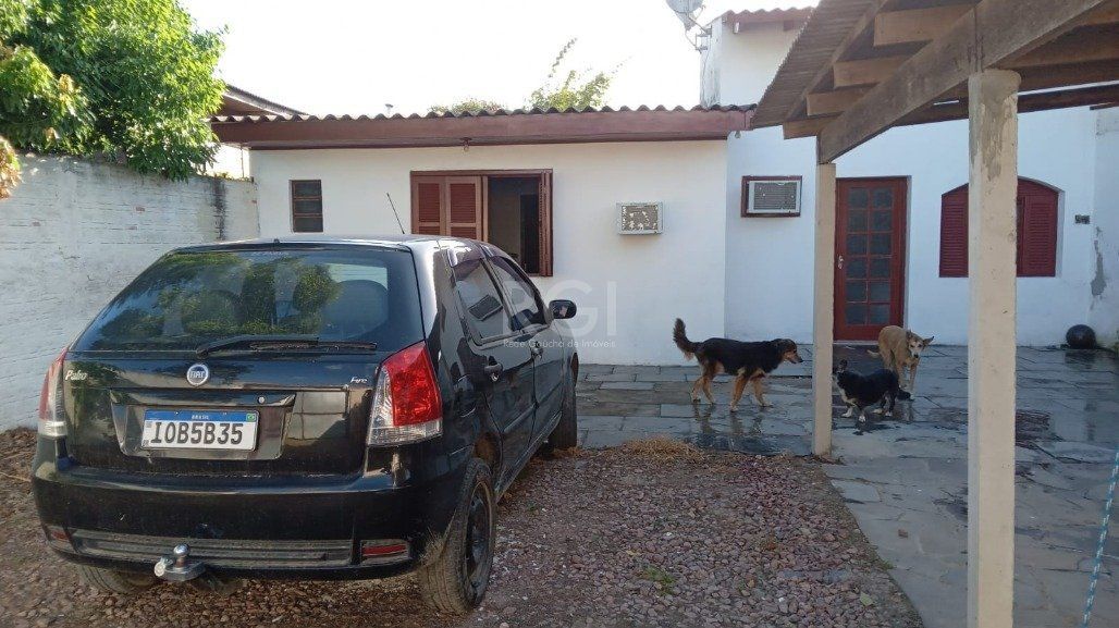 Casa para Venda - 400m², 3 dormitórios, Ponta Grossa