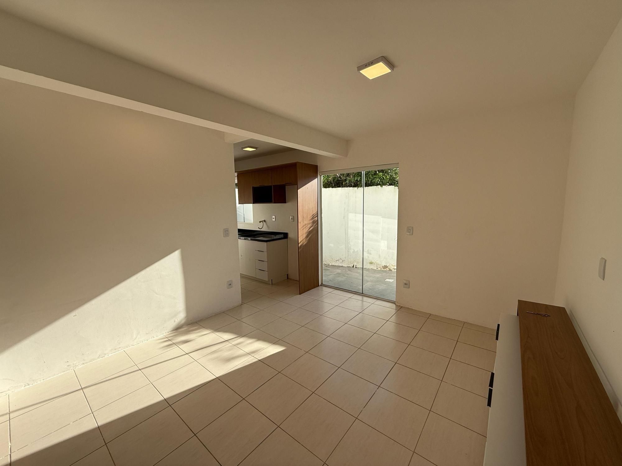 Sobrado à venda com 2 quartos, 1m² - Foto 3
