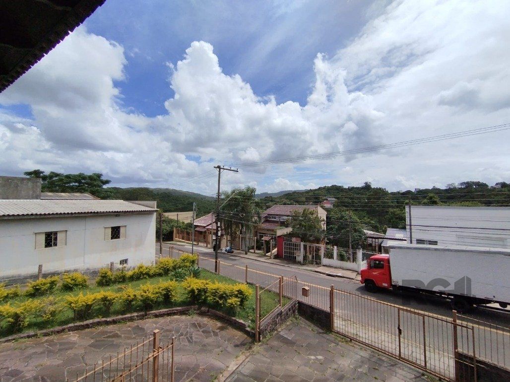 Casa à venda com 3 quartos, 360m² - Foto 6