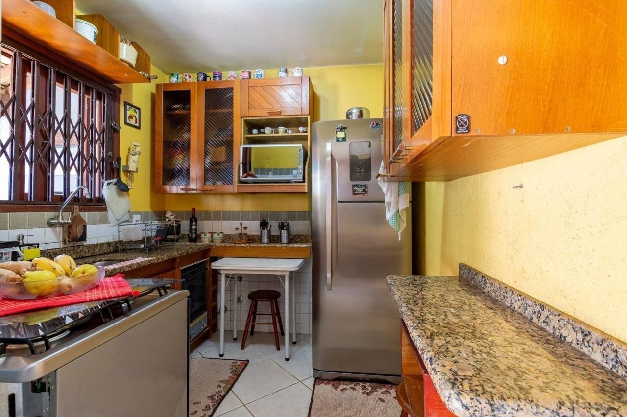Casa à venda com 3 quartos, 110m² - Foto 5