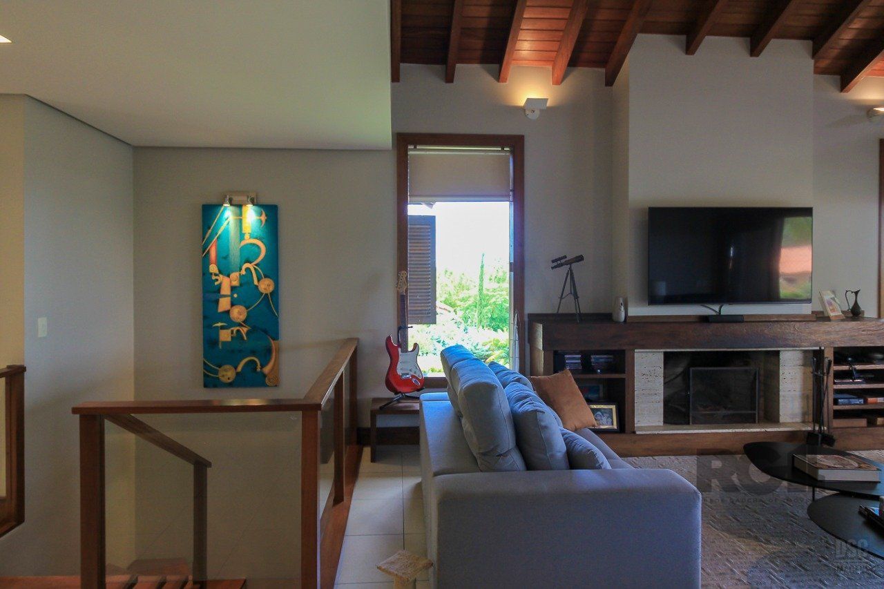 Casa de Condomínio à venda com 3 quartos, 248m² - Foto 8