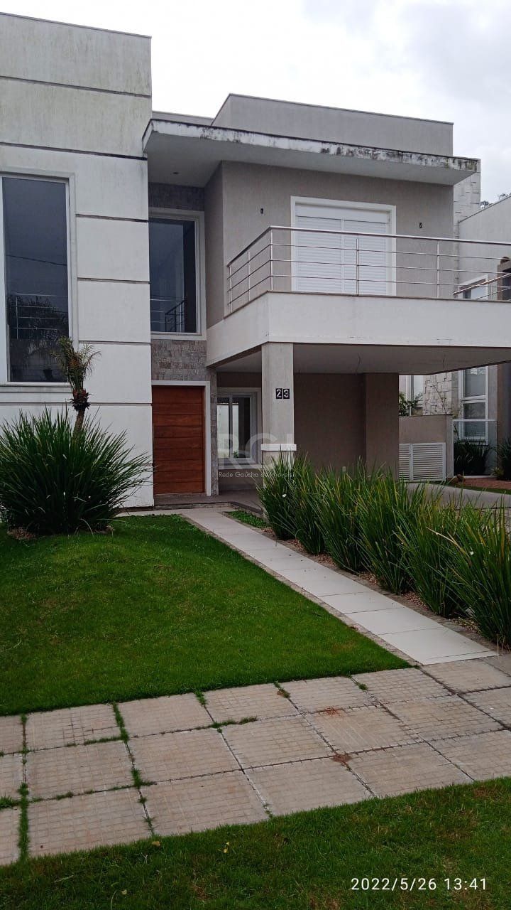 Casa de Condomínio à venda com 3 quartos, 235m² - Foto 1